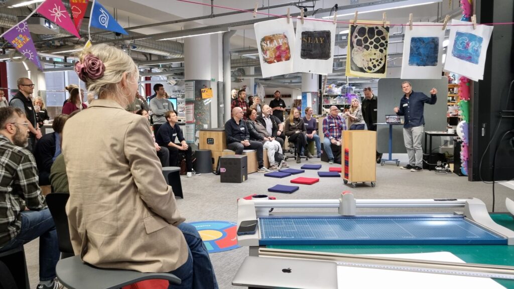 Future Classroom lab, Hackathon,