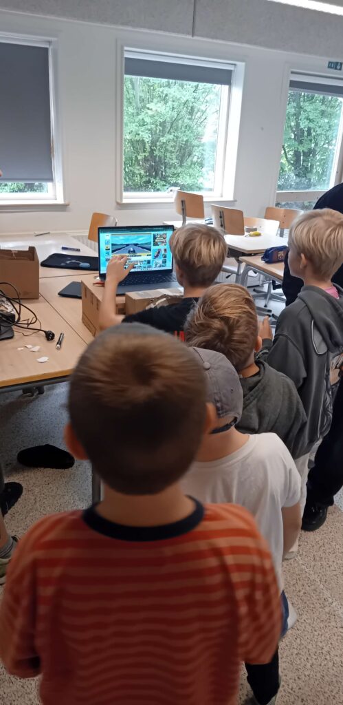 Kø af børn